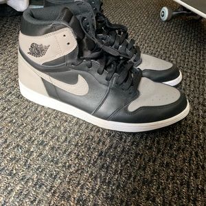 Jordan 1 shadow
